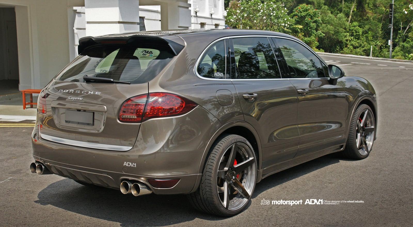 Roofline Spoiler with Light on Gray Porsche Cayenne - Photo by ADV.1