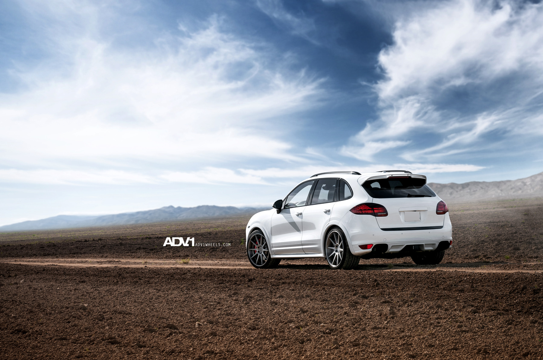 Roofline Spoiler with Light on White Porsche Cayenne - Photo by ADV.1