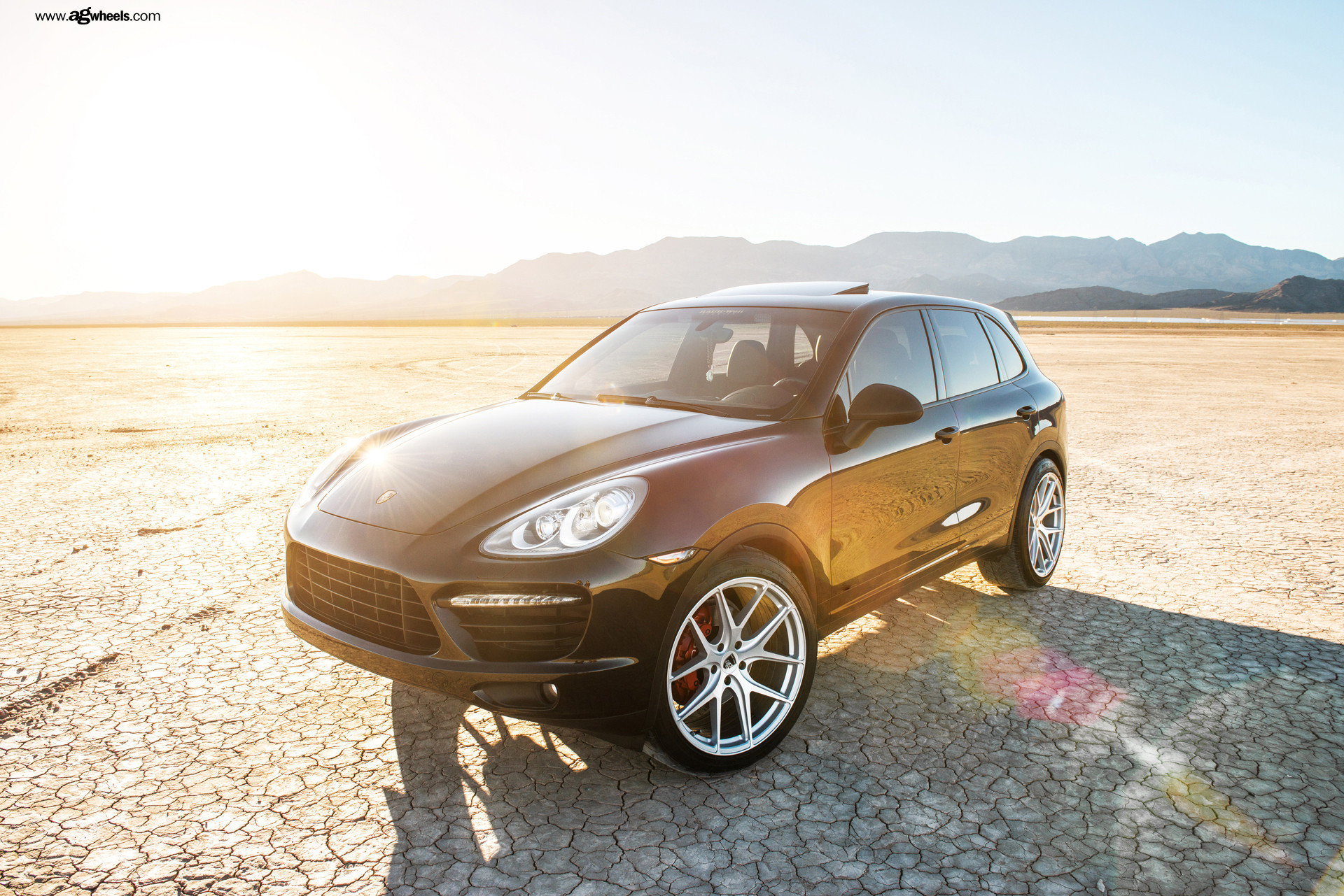 Porsche Cayenne on Avant Garde M510 Rims - Photo by Avant Garde