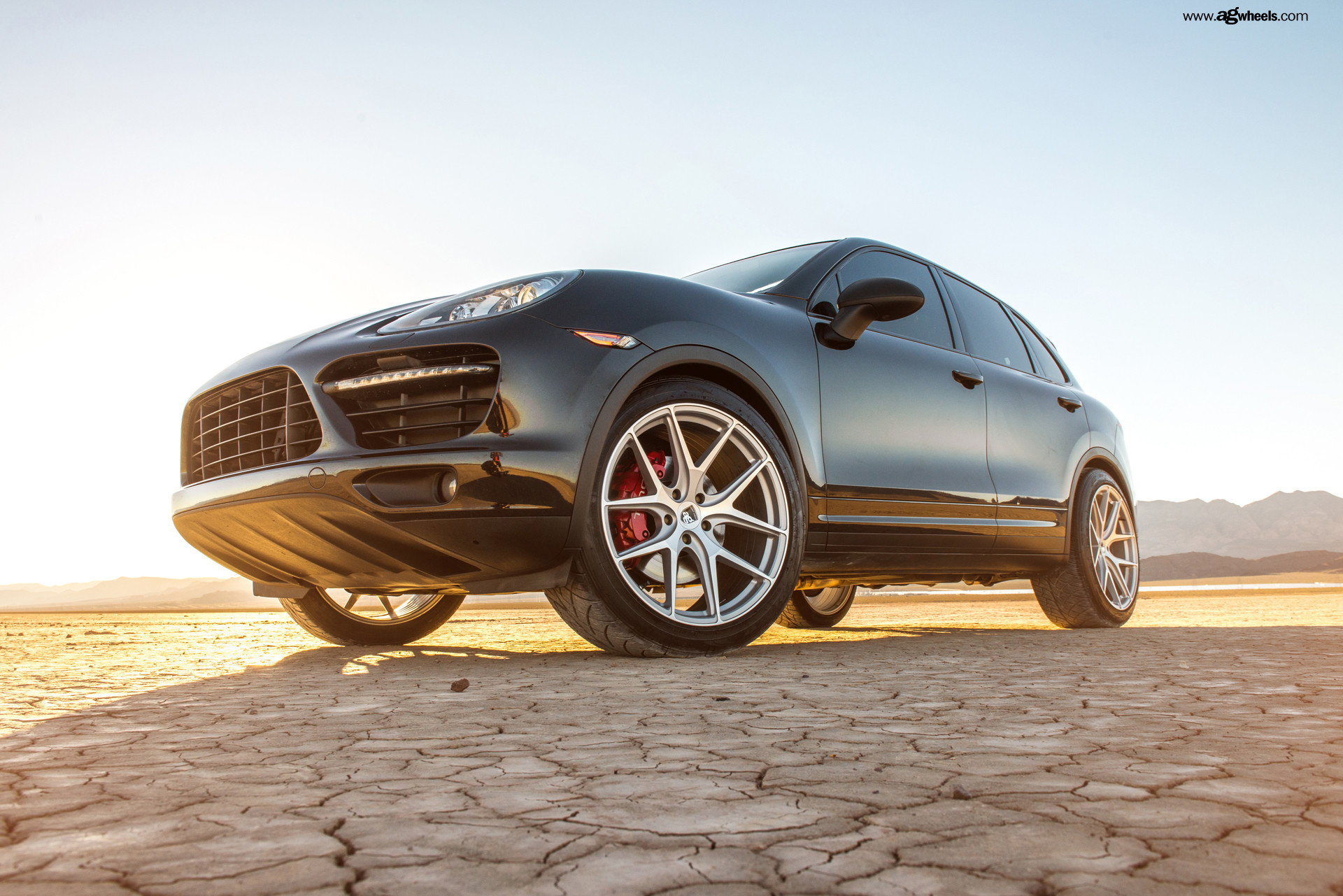 Porsche Cayenne Red Brake Calipers - Photo by Avant Garde
