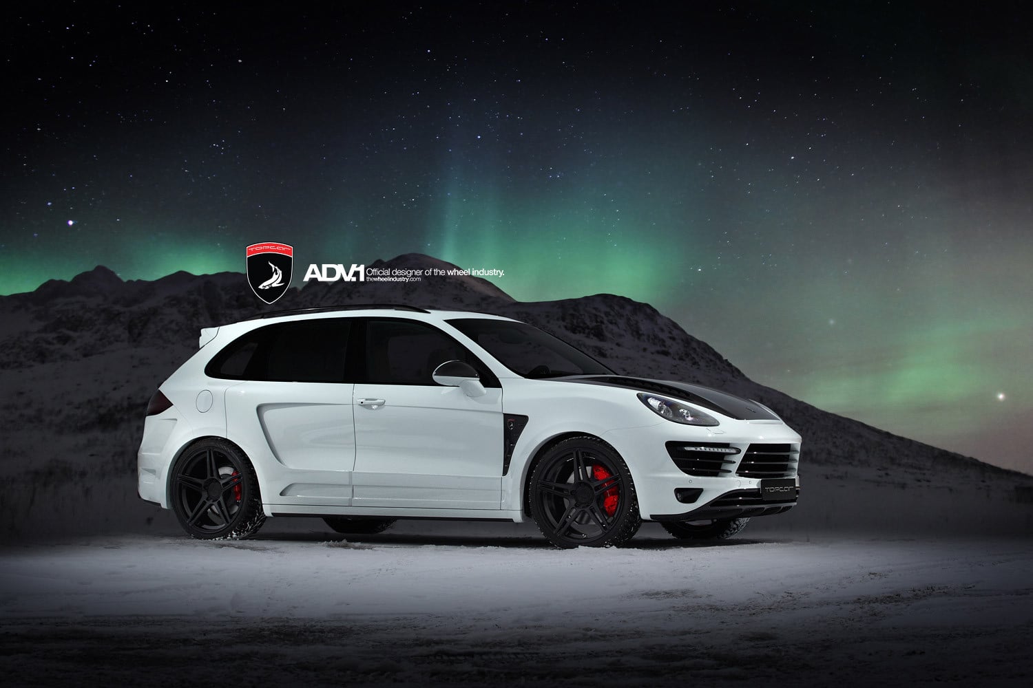 Custom Side Scoops on White Porsche Cayenne - Photo by ADV.1