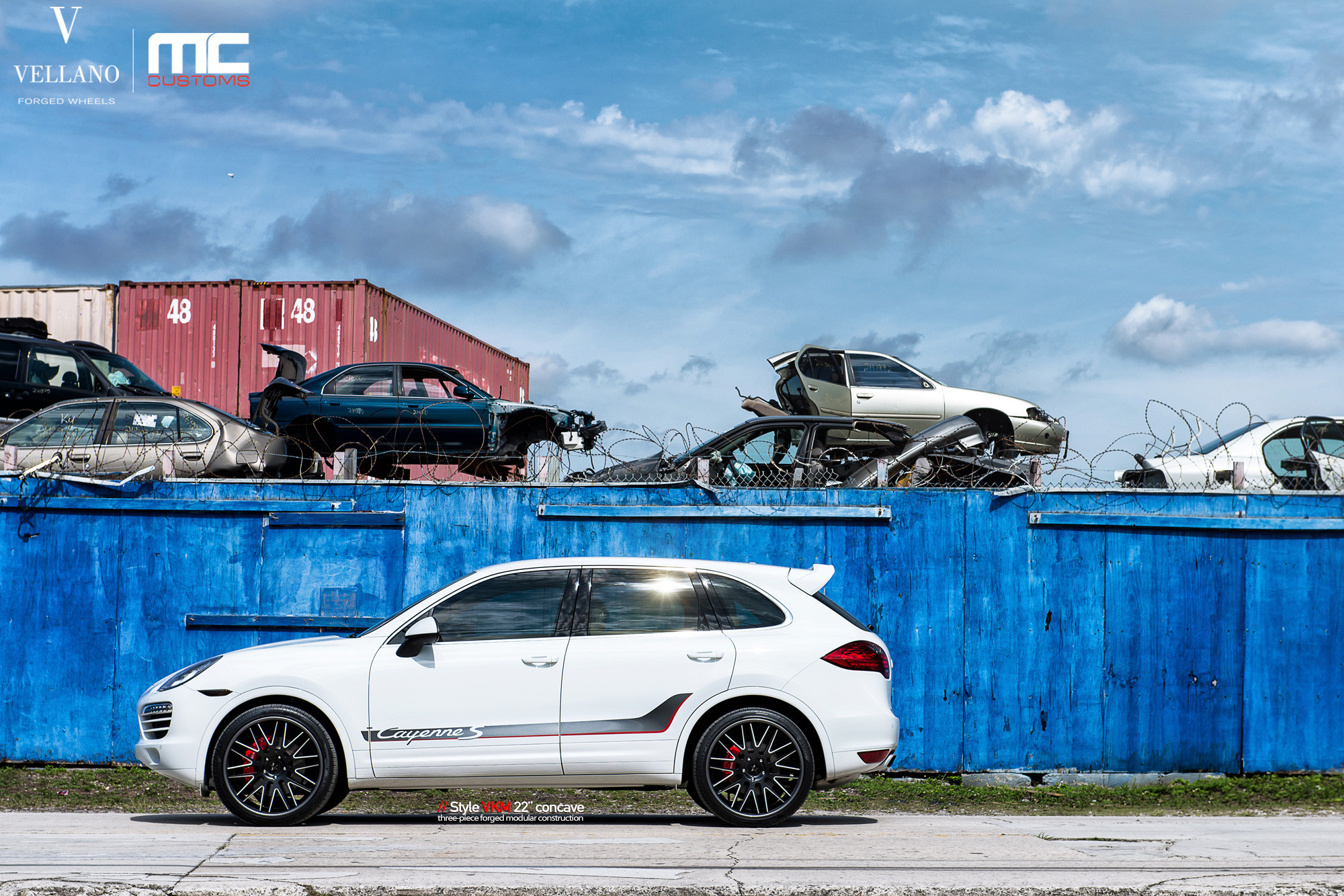 VKM Vellano Rims on White Porsche Cayenne - Photo by Vellano