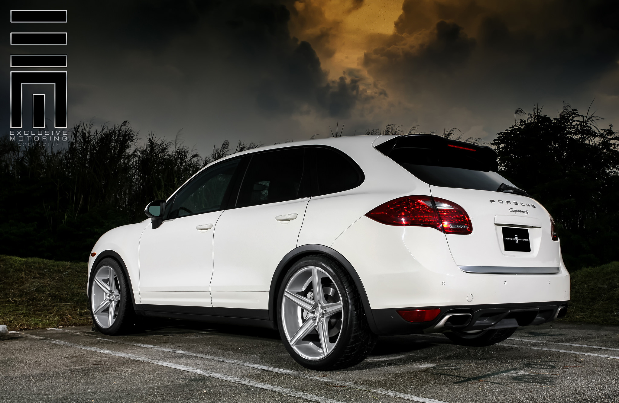 Porsche Cayenne S Forged Rims - Photo by Exclusive Motoring