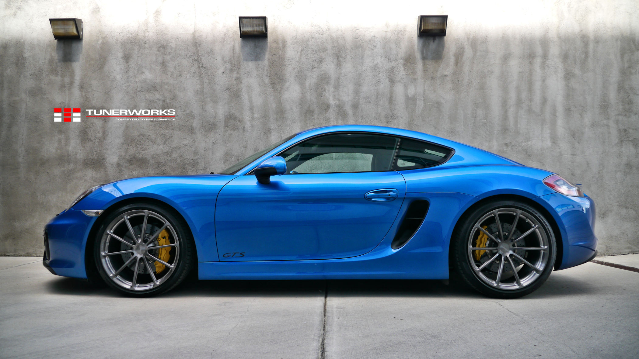 Custom Blue Porsche Cayman GTS Side Scoops - Photo by Forgeline Motorsports