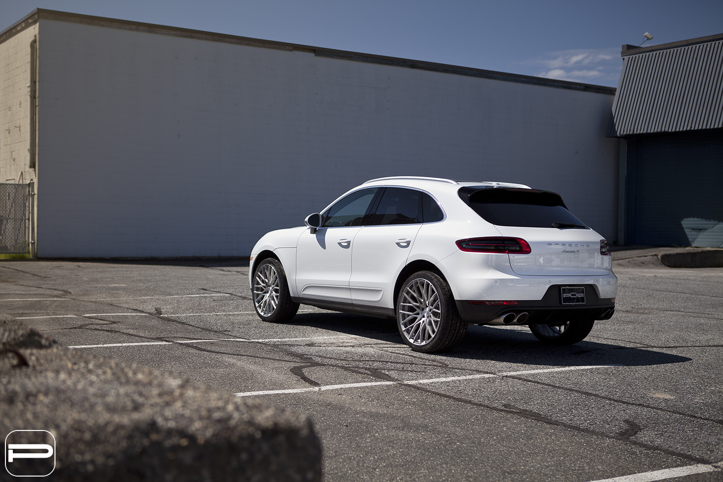 Roofline Spoiler with Light on White Porsche Macan - Photo by PUR Wheels