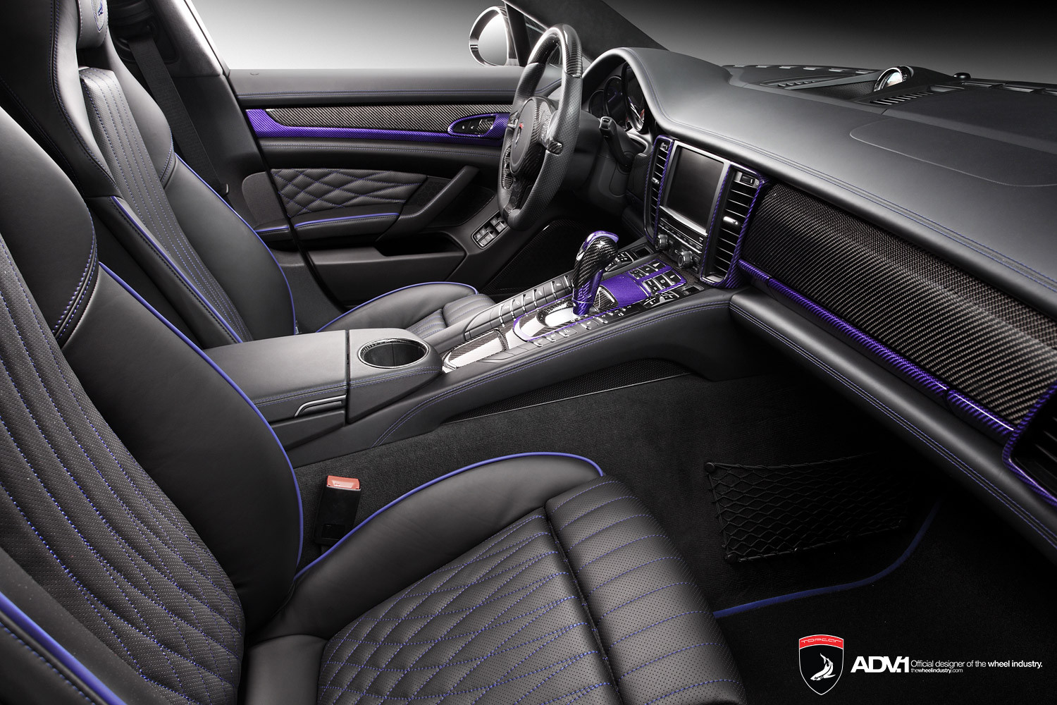 Carbon Fiber Dash Trim in White Porsche Panamera - Photo by ADV.1