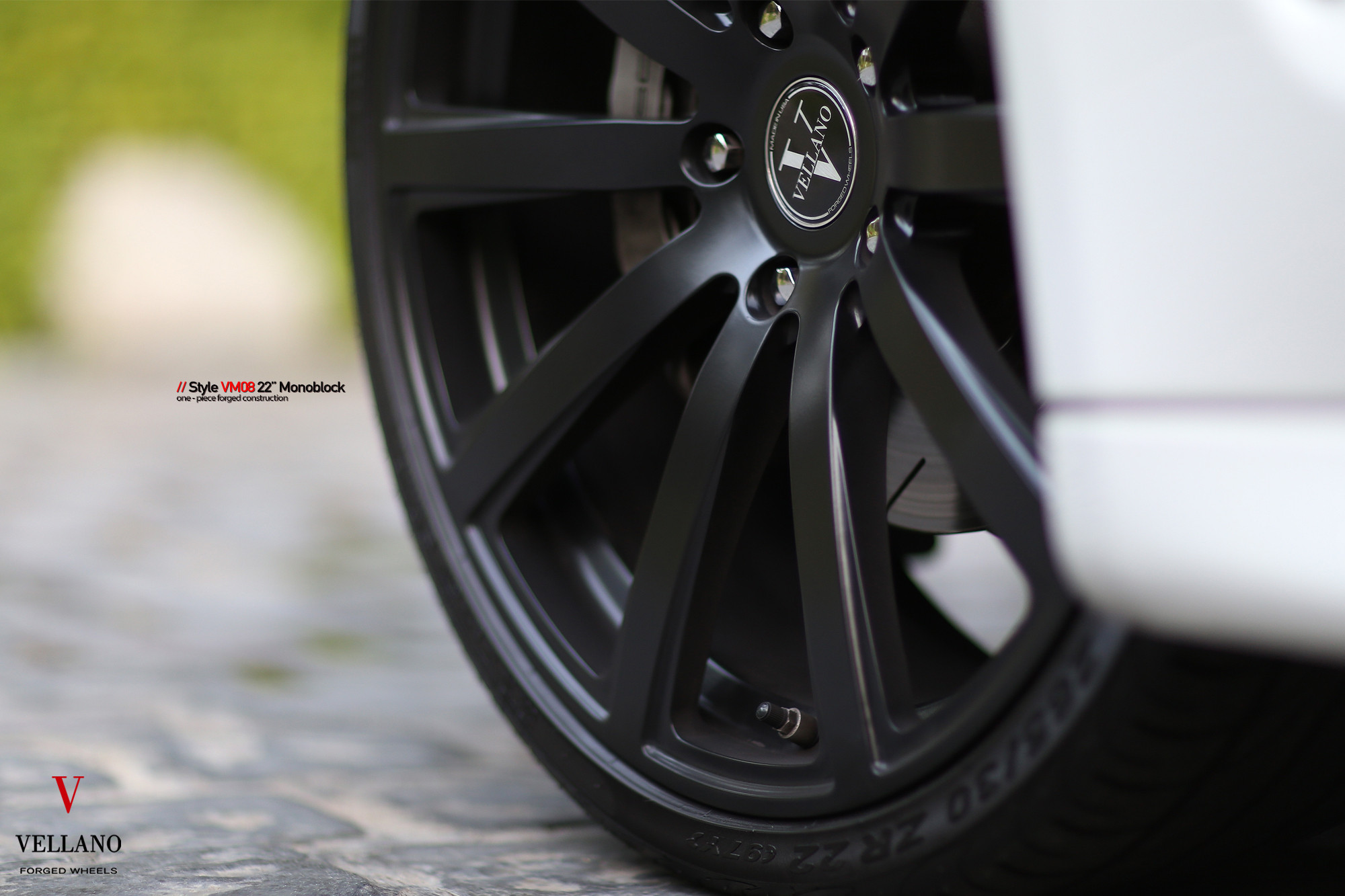 VM08 Vellano Wheels on White Porsche Panamera - Photo by Vellano
