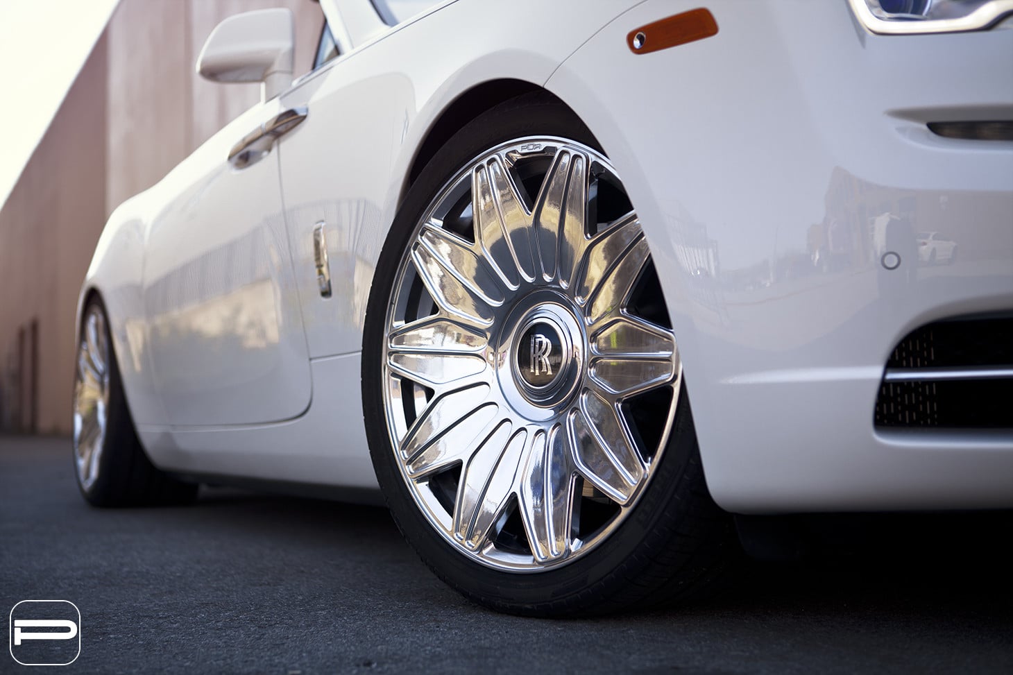White Rolls Royce Dawn with Chrome PUR Wheels - Photo by PUR Wheels