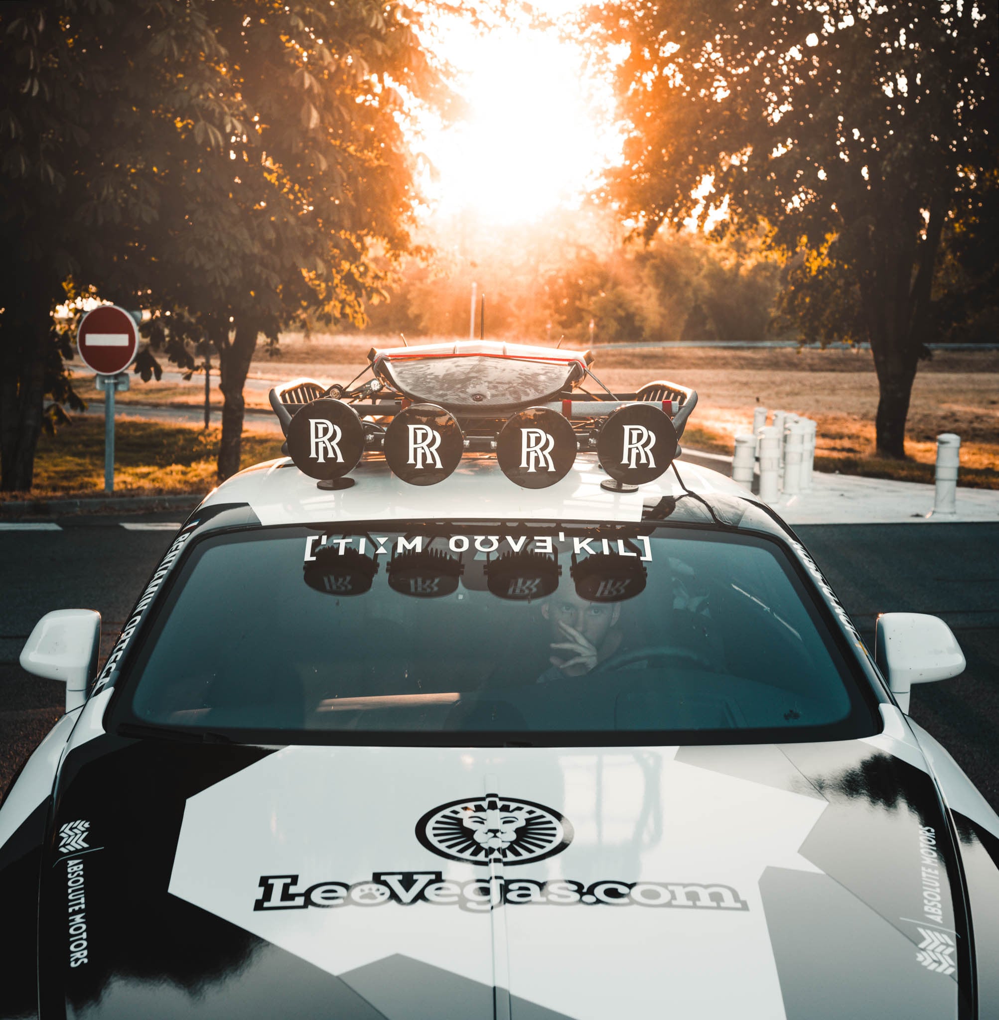 Rolls Royce Wraith with Roof Cage - Photo by Jon Olsson