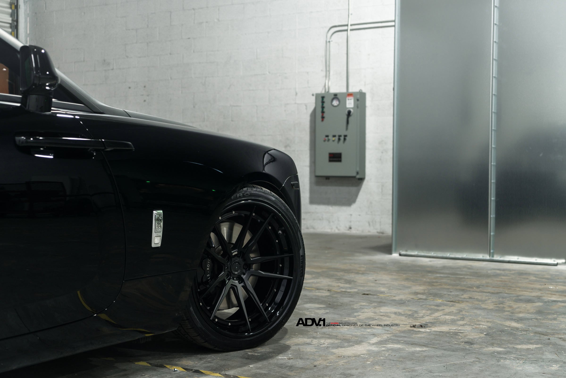 Matte Black ADV5.2 Rims on Rolls Royce Ghost - Photo by ADV.1