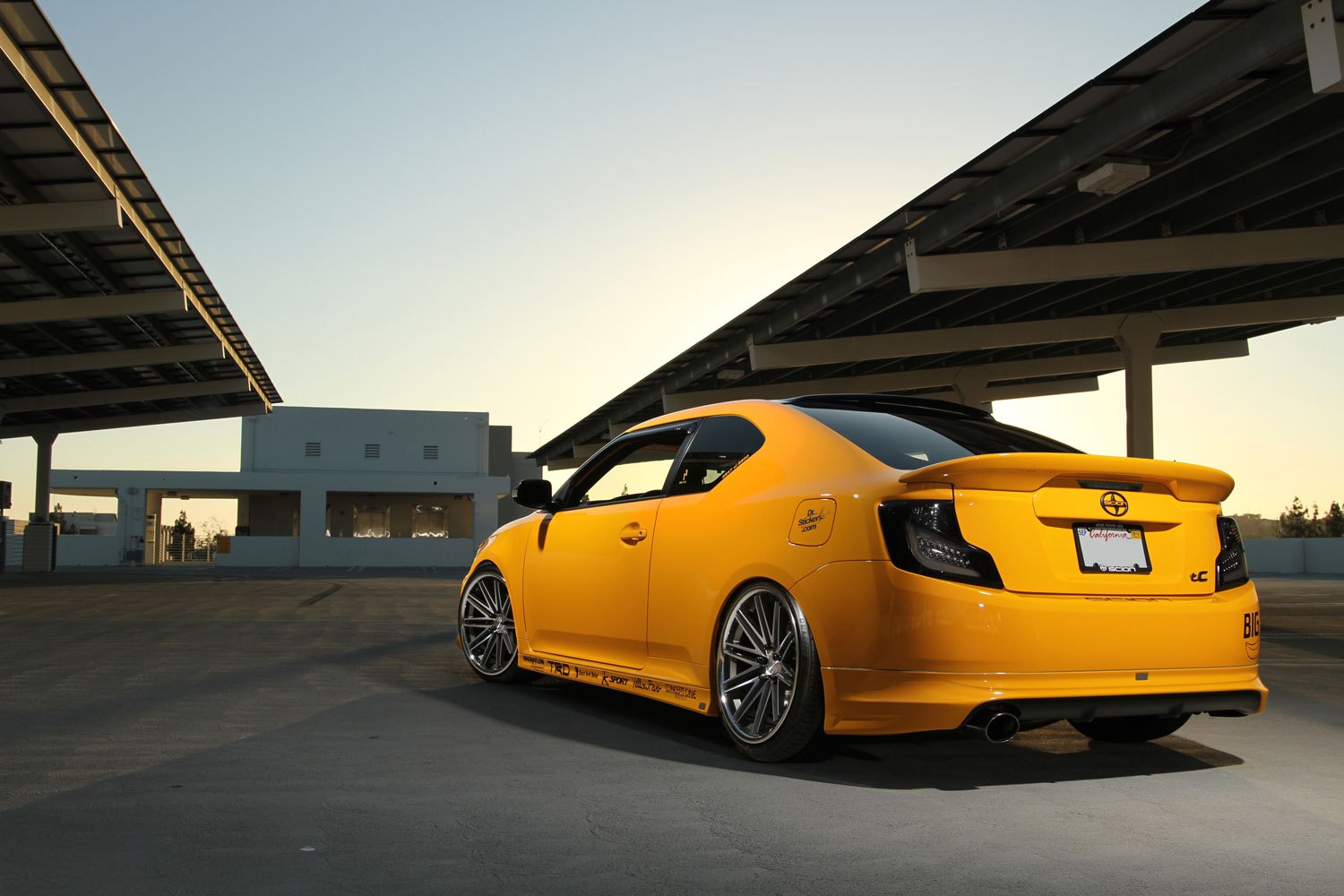 Scion TC 2005 стенс