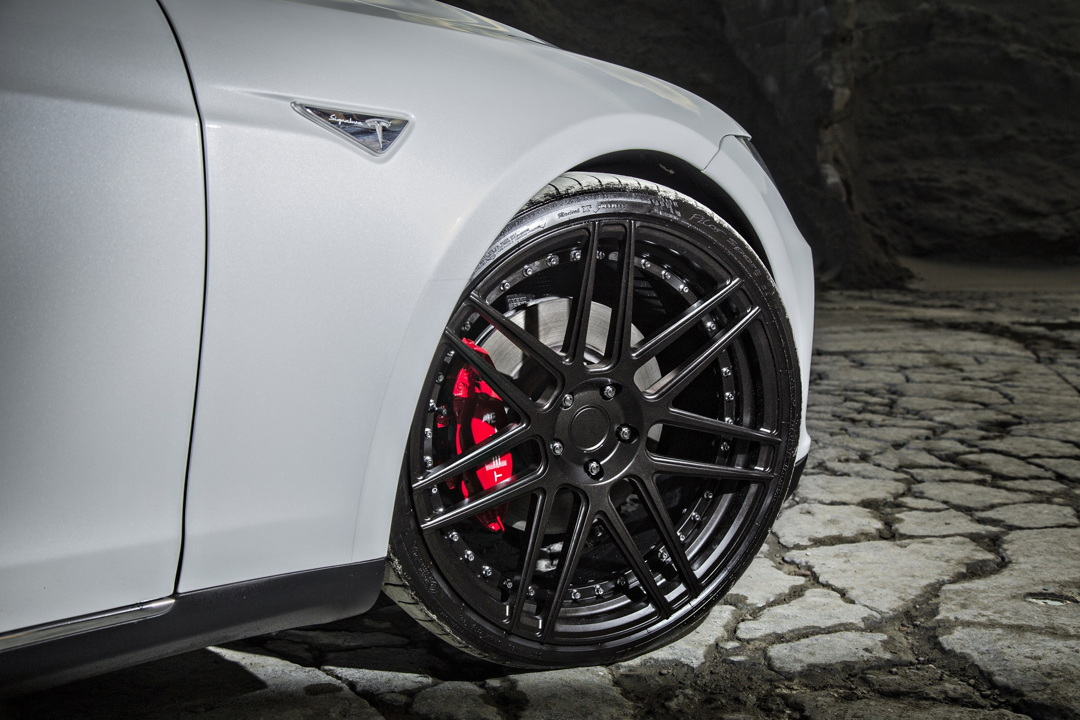 White Tesla Model S with Forged Esses Niche Wheels - Photo by Niche