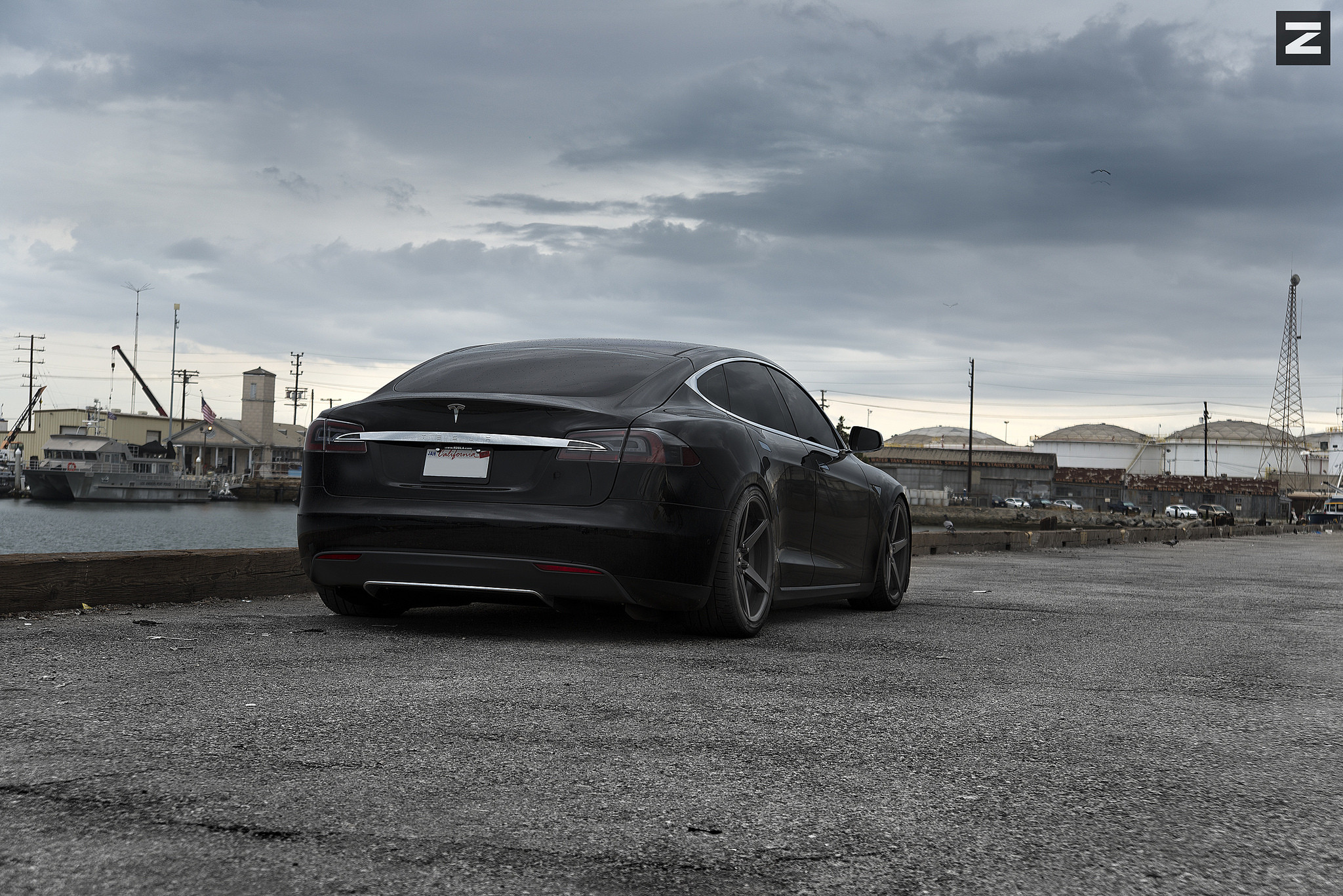 Black Tesla Model S with Red Smoke Taillights  - Photo by Zito Wheels
