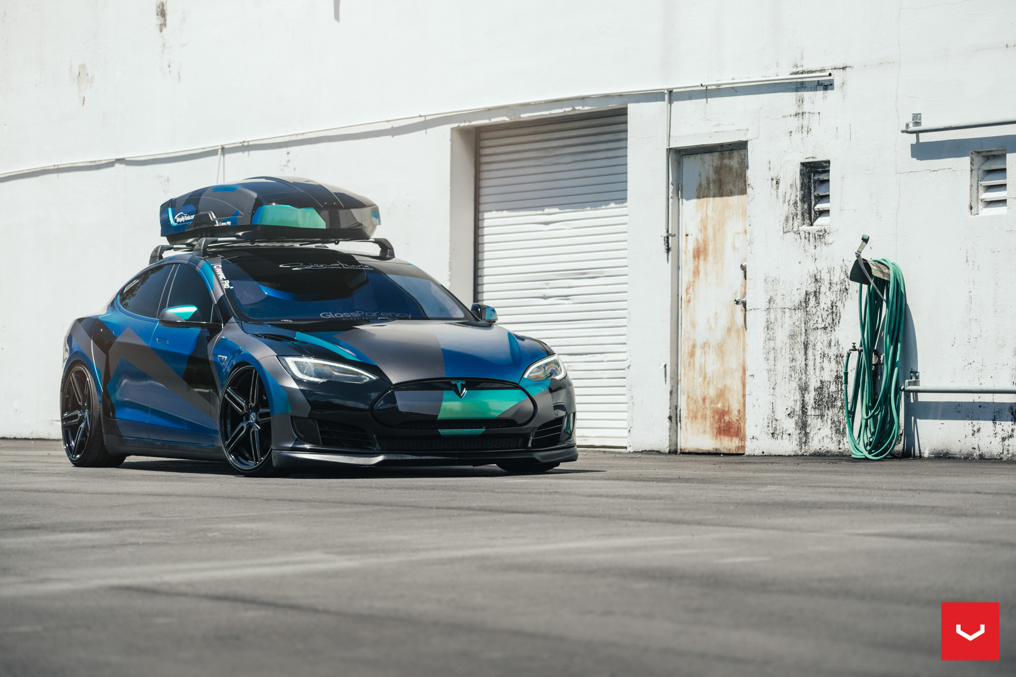 Aftermarket Front Bumper Lip on Tesla Model S - Photo by Vossen