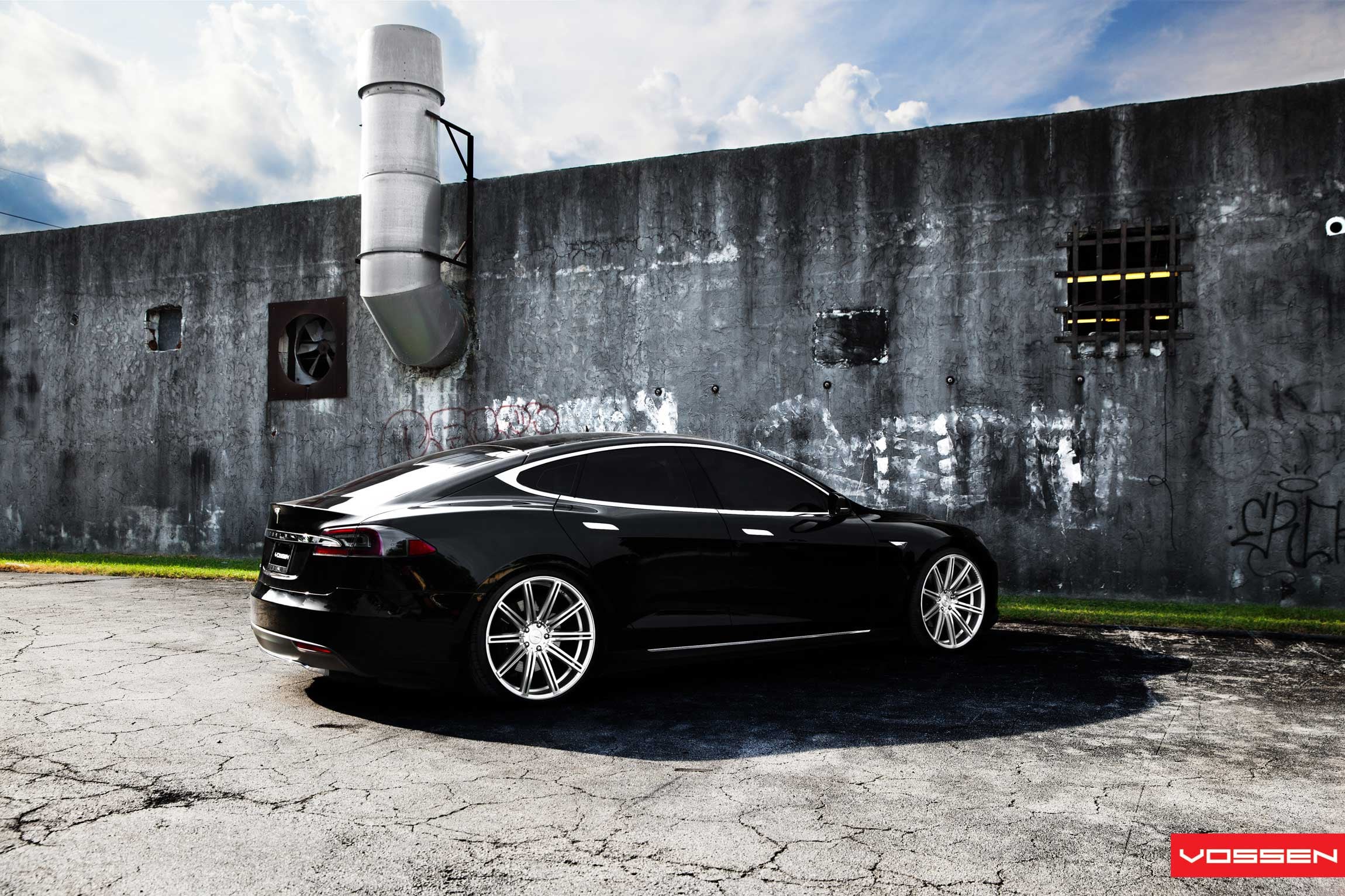 Black Tesla Model S with Red Smoke Custom Taillights - Photo by Vossen