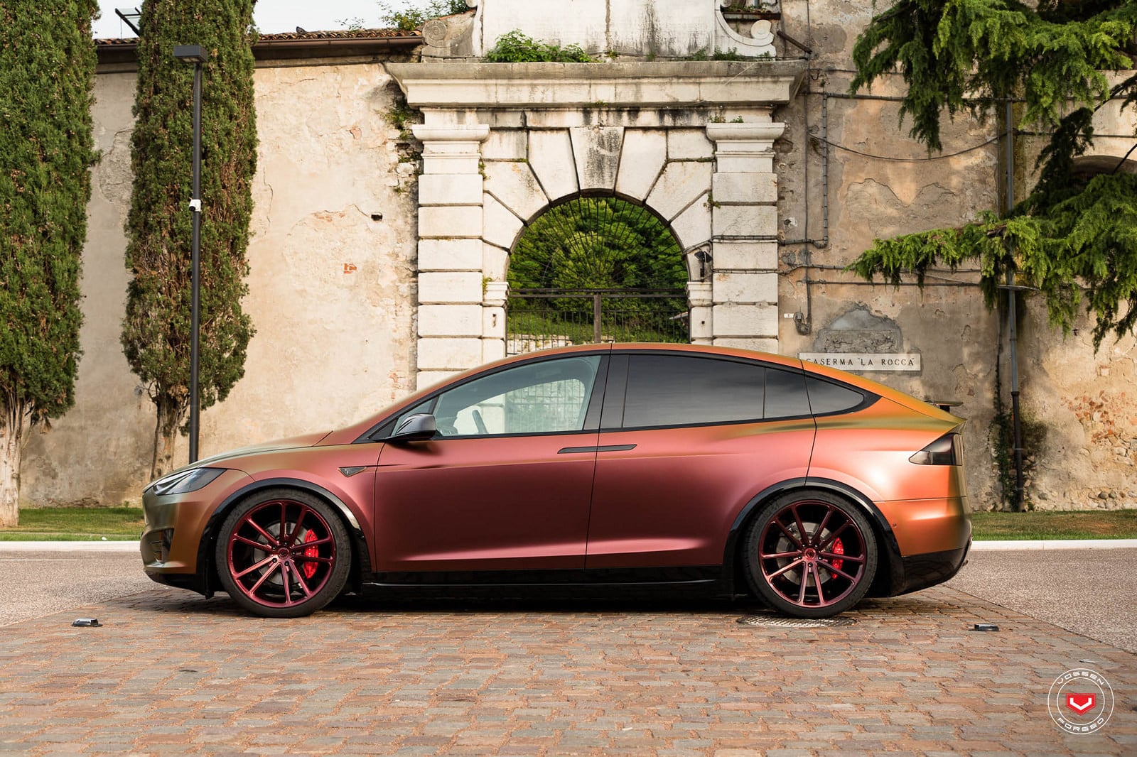 Custom Chameleon Tesla Model X Side Skirts - Photo by Vossen
