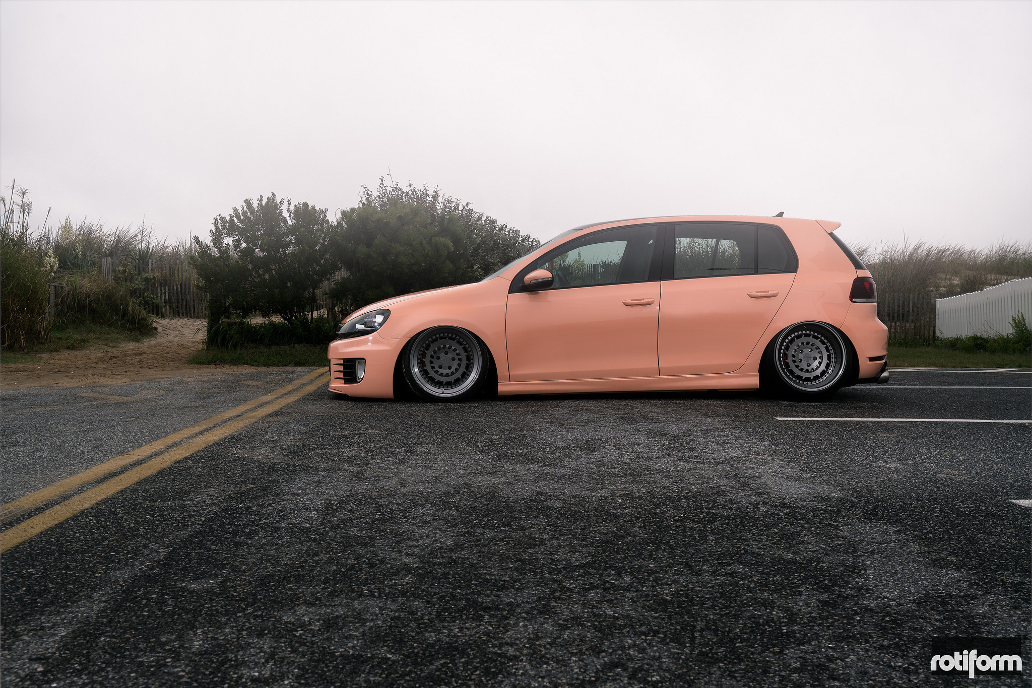 Stanced Volkswagen Golf 5-Door - Photo by Rotiform