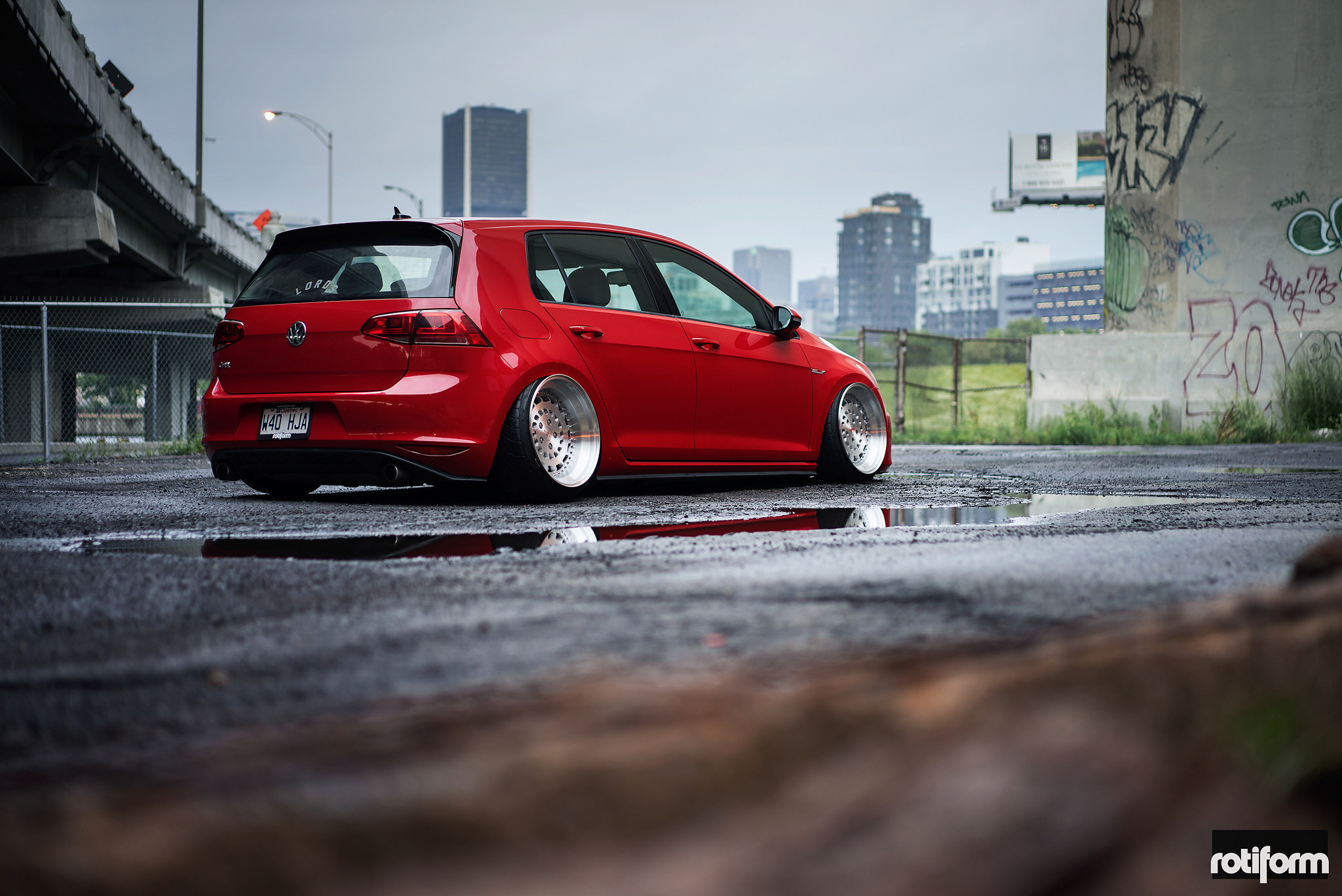 Volkswagen Golf GTi in Red - Photo by Rotiform