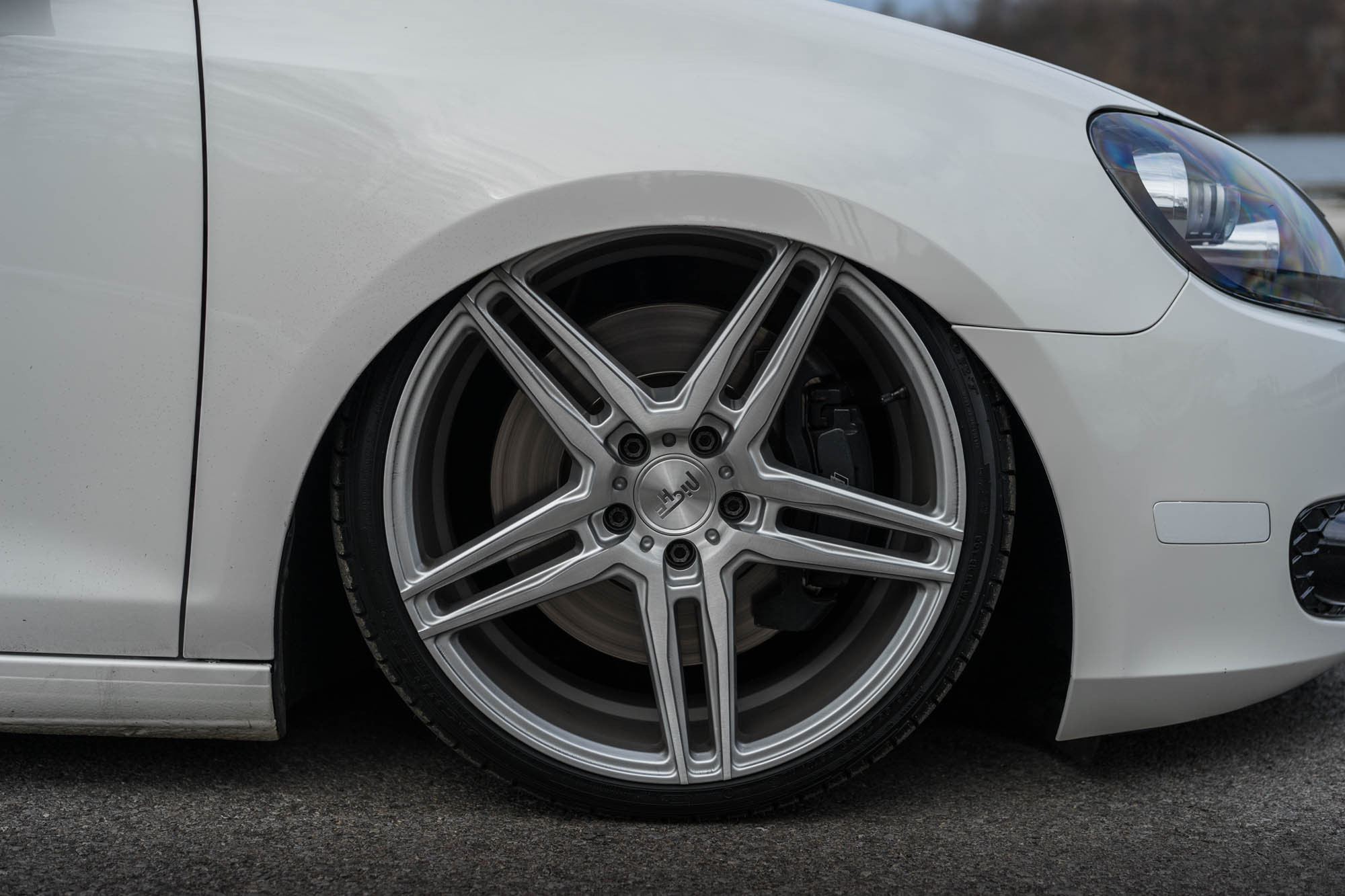 White VW Golf with 19 Inch Turin Niche Wheels - Photo by Niche