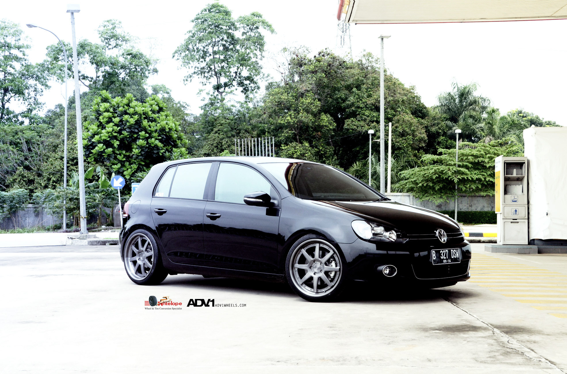Front Bumper with Fog Lights on Black VW Golf - Photo by ADV.1