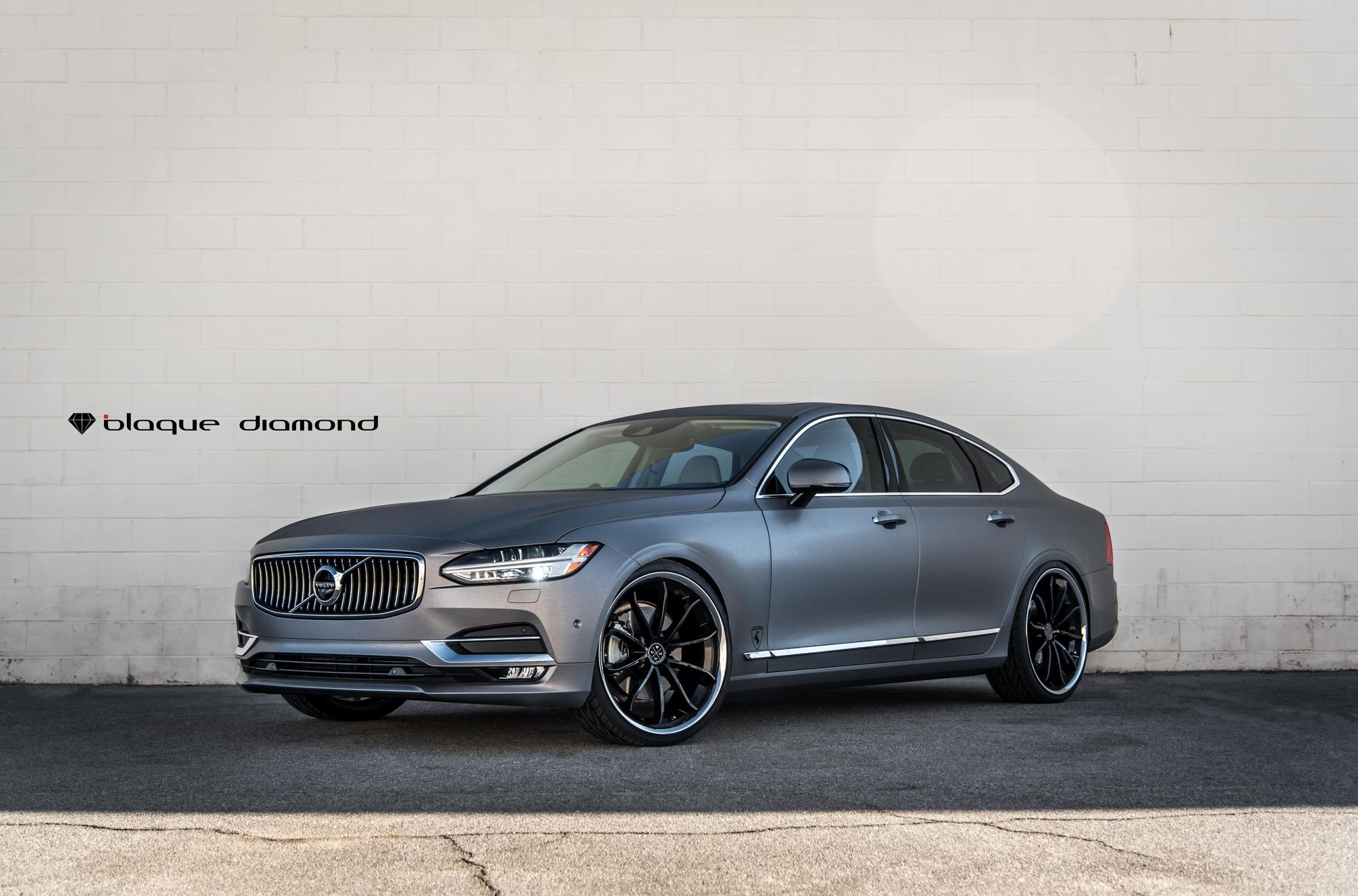 Chrome Billet Grille on Gray Matte Volvo S90 - Photo by Blaque Diamond