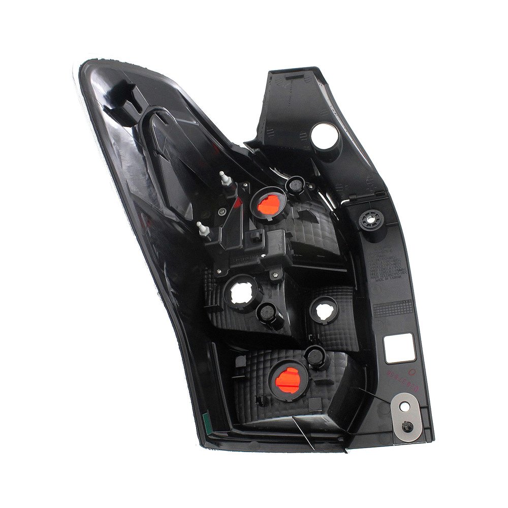 KMetal® Subaru Forester 2014 Replacement Tail Light Lens and Housing