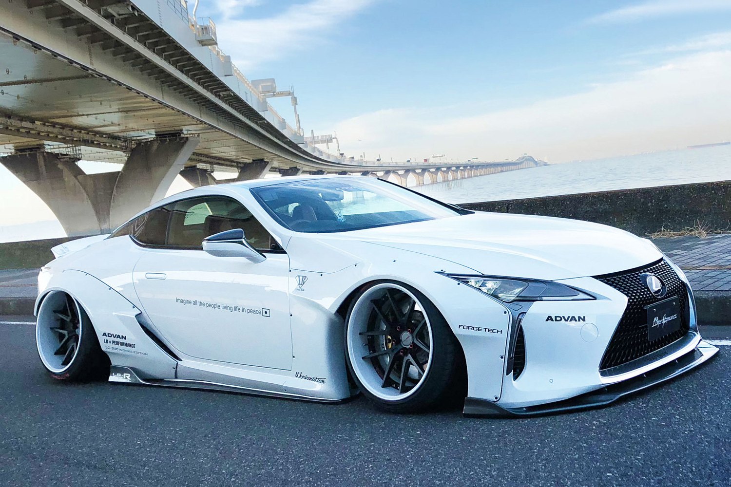Wide bodied. Lexus LC 500 Liberty walk. Лексус lc500 Liberty walk. Lexus lc500 Widebody. Lexus LC 500 2020 Tuning.