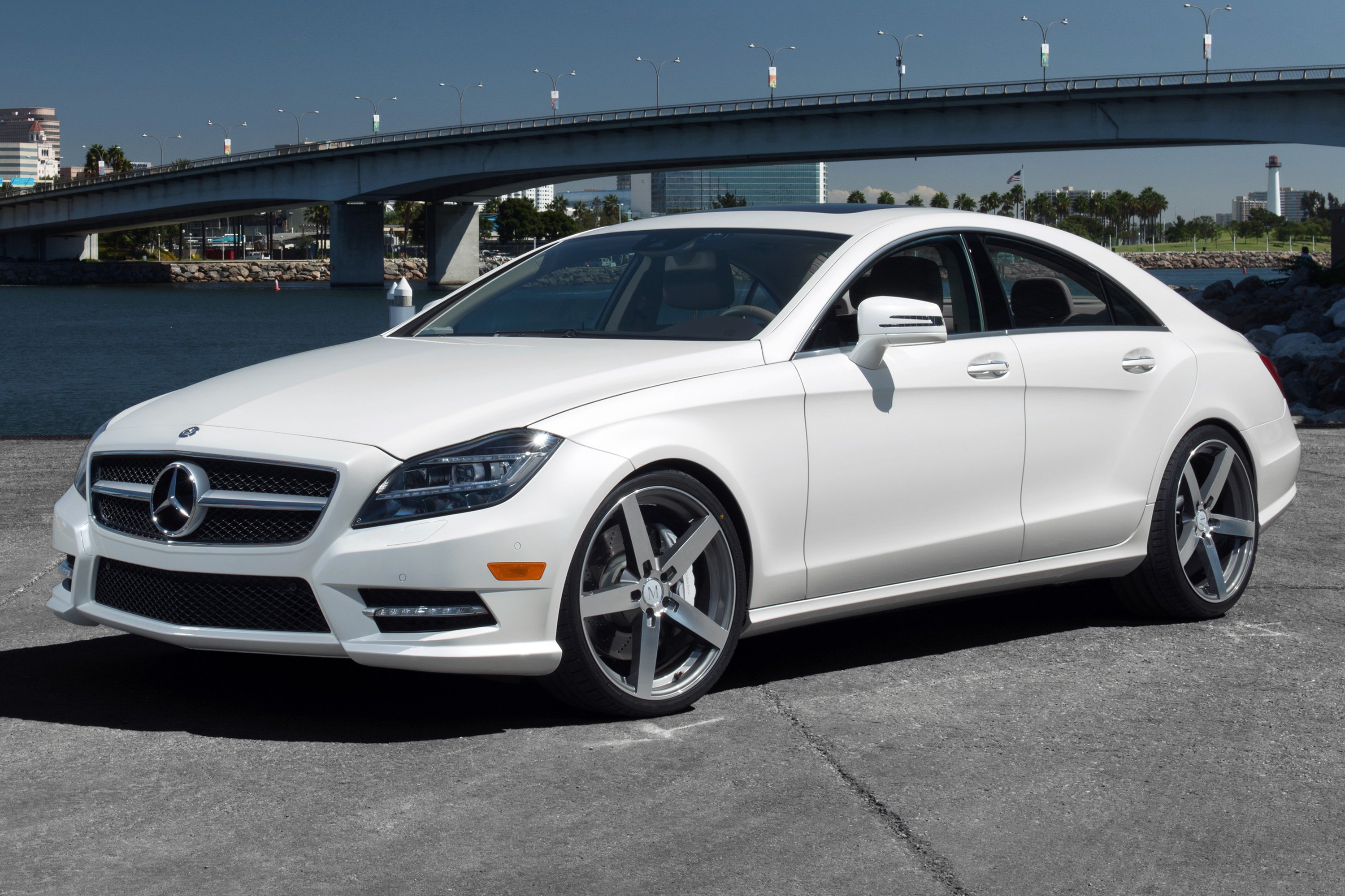 Конфигуратор мерседес германия. Мерседес configurator. Мерседесы для сайта. Mercedes s600 4matic. Конфигуратор мерседес е 63.