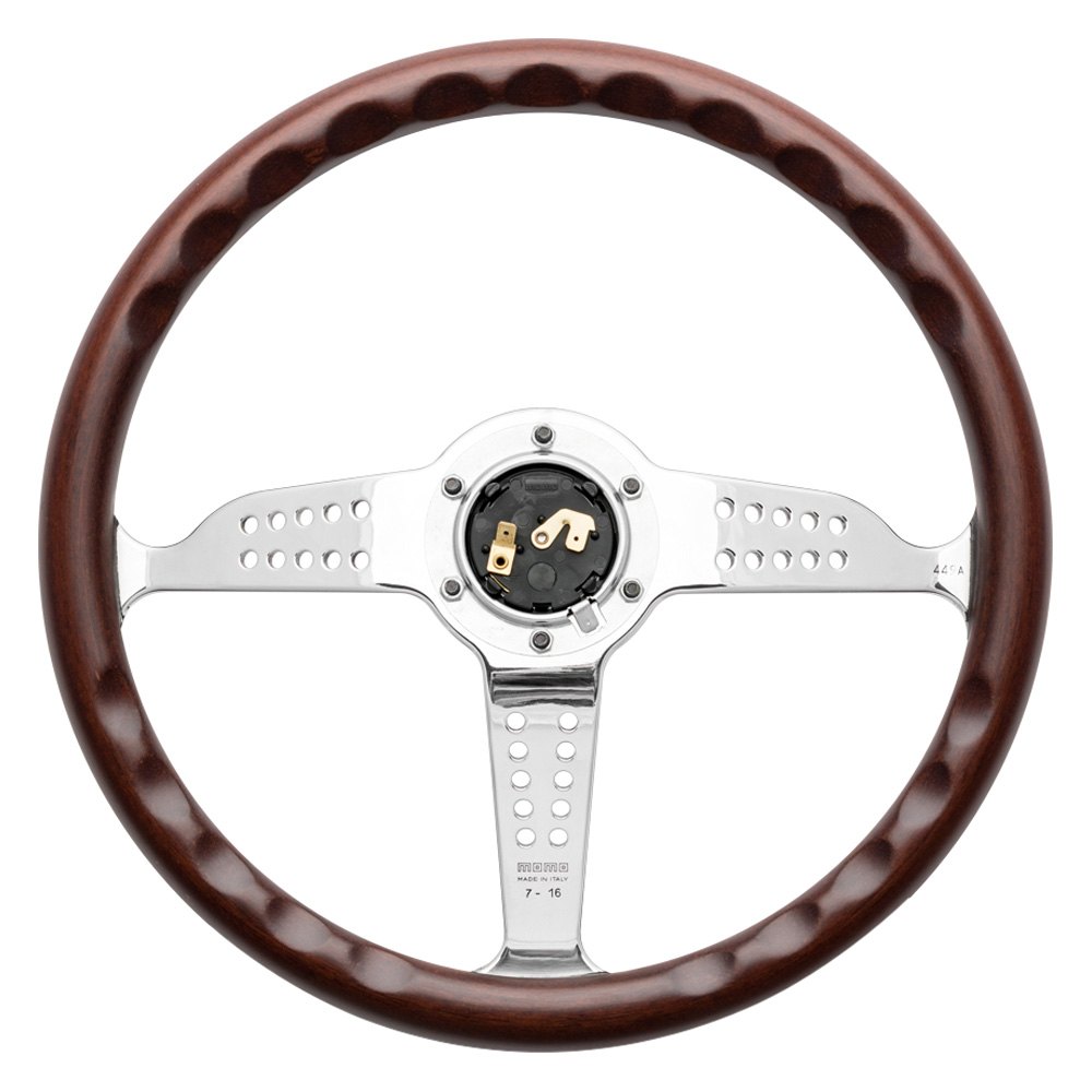 MOMO ® - Super Grand Prix Series Steering Wheel.