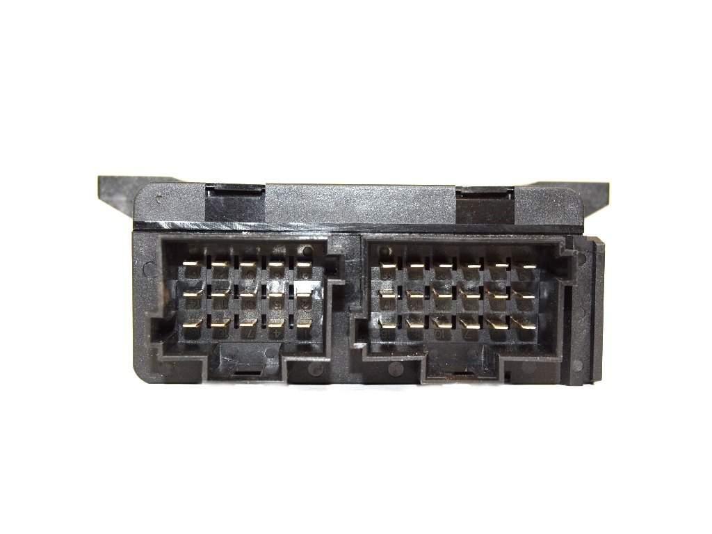 Mopar® Freightliner Sprinter 2004 Door Lock Control Module