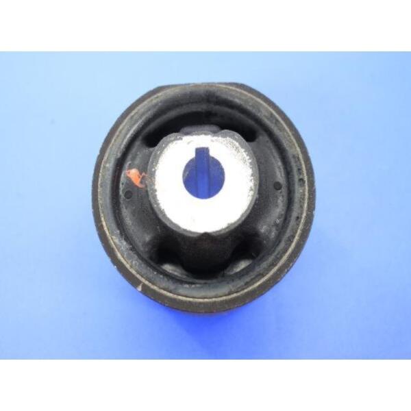 Mopar® Jeep Liberty 4WD 3.7L Automatic Transmission 2010 Transfer Case Mount Bushing