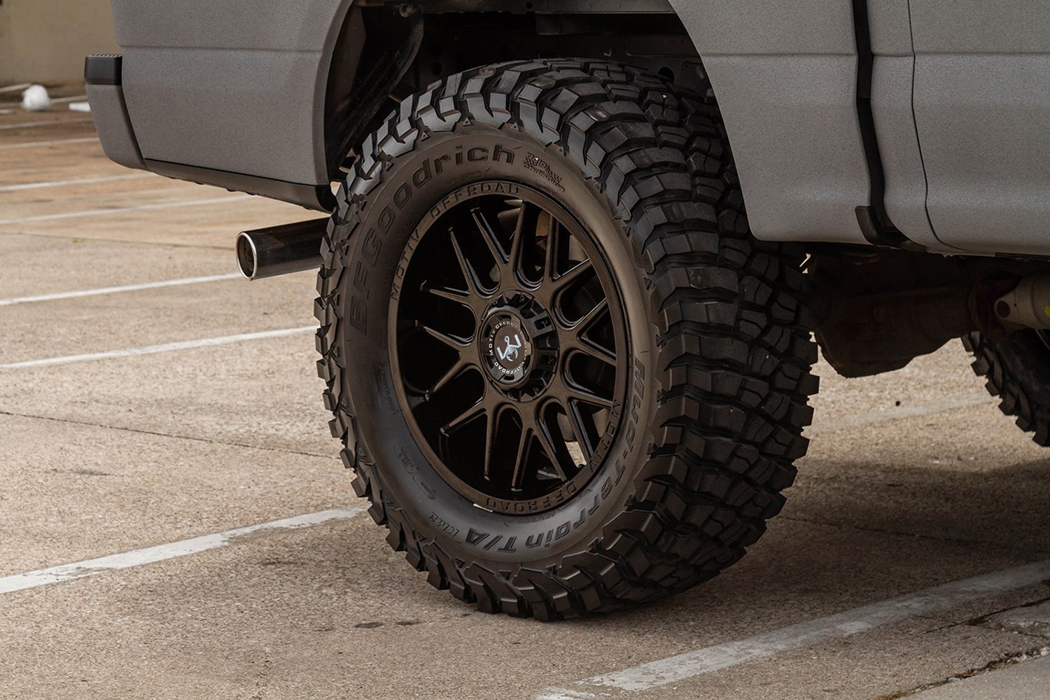 Motiv Off Road 423b Magnus Wheels Gloss Black Rims