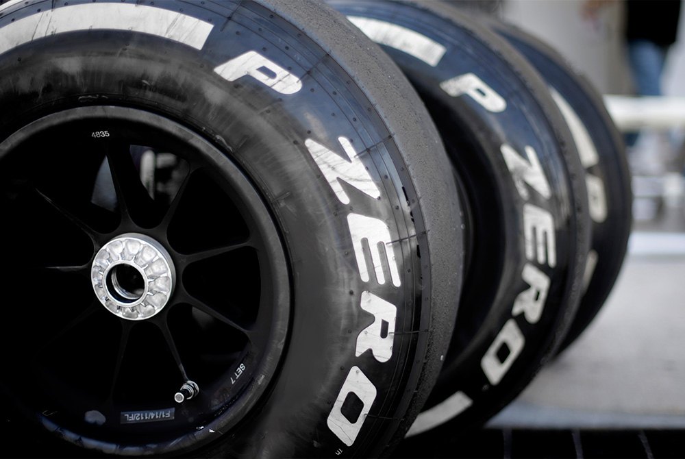 Pirelli p Zero f1