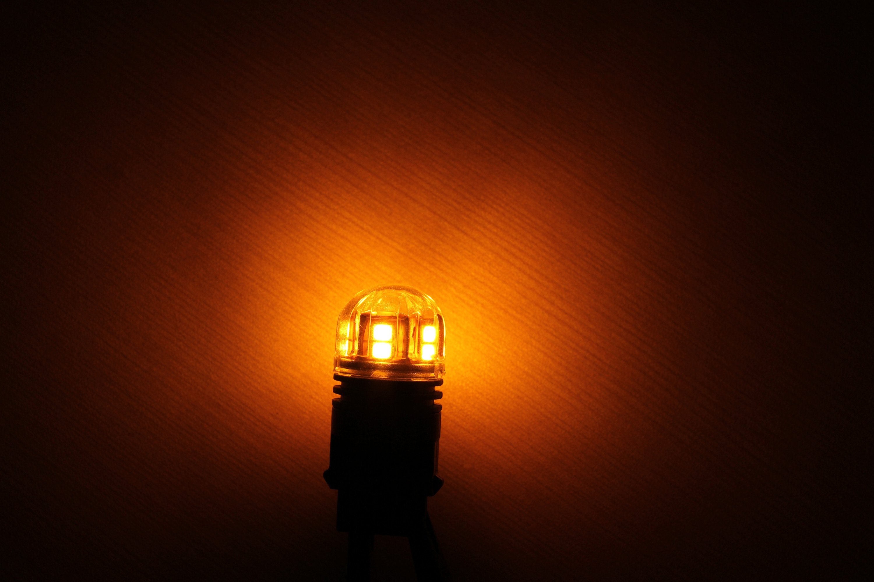 G c lighting. 3457na лампа. Amber Light цвет.