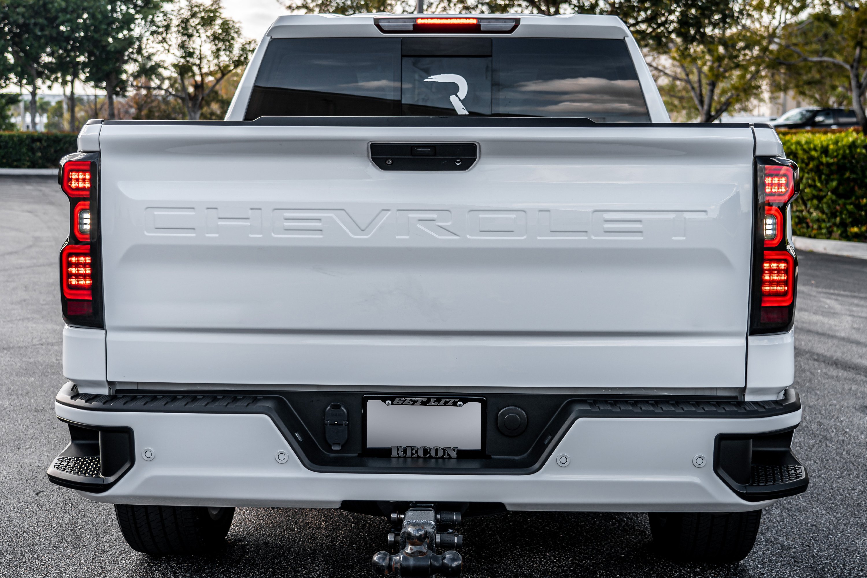 Recon® Chevy Silverado 1500 4th Generation With Factory Led Tail