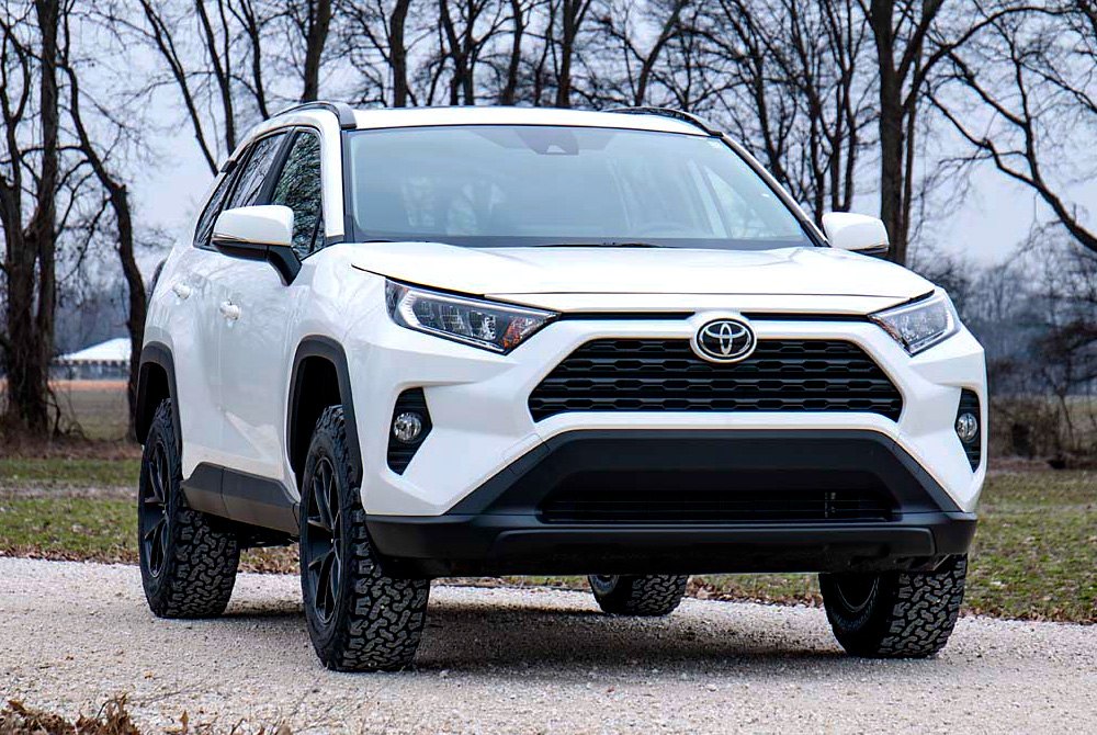 Рав 4 2.5 5 поколения. Тойота рав 4 новая. Тойота rav4 2019. Тойота рав 4 2023. Тойота рав 4 2019.