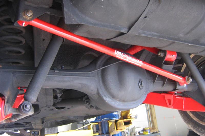 UMI Performance® 3653R NonAdjustable Panhard Bar