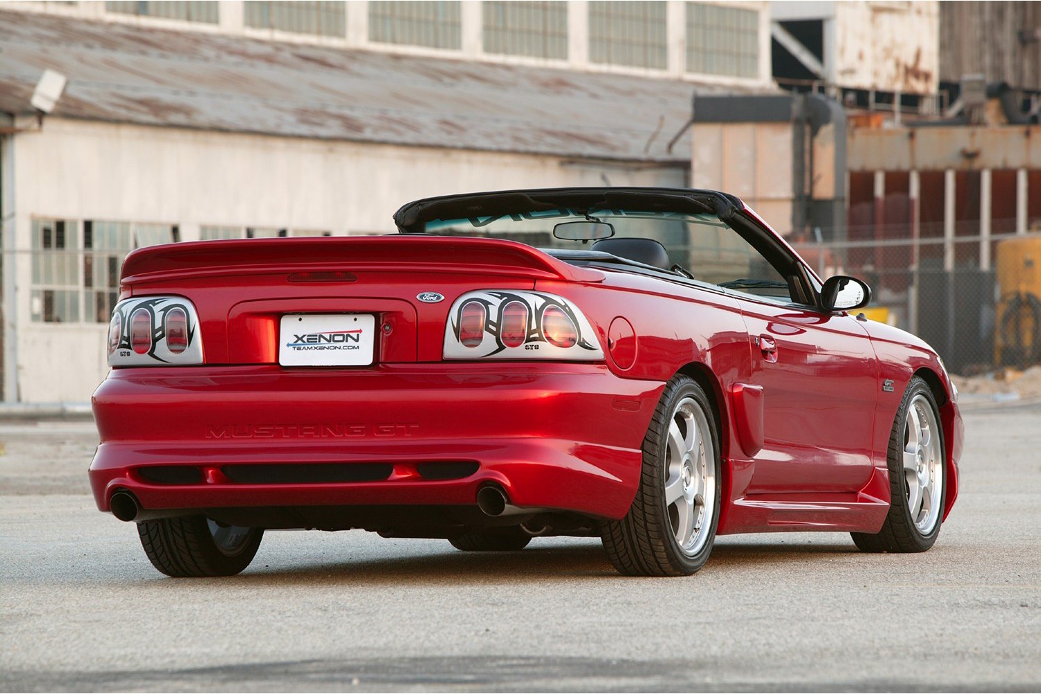 Xenon® Ford Mustang 1995 Style 1 Body Kit Xenon® Ford Mustang 1995 Style 1 Body Kit